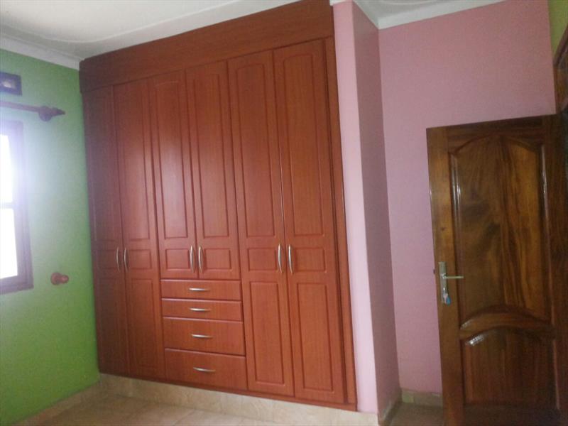 Bungalow for rent in Najjera Wakiso