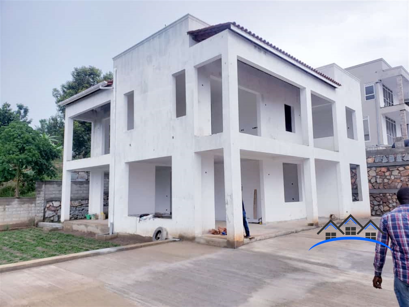 Shell House for sale in Lubowa Wakiso