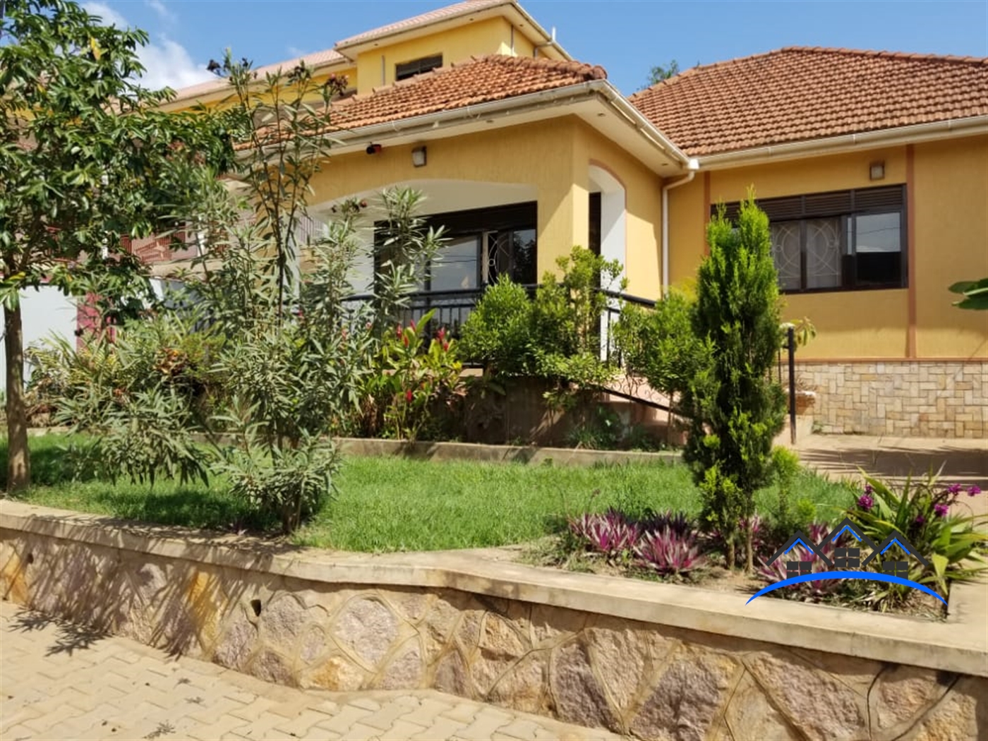 Storeyed house for sale in Kira Wakiso