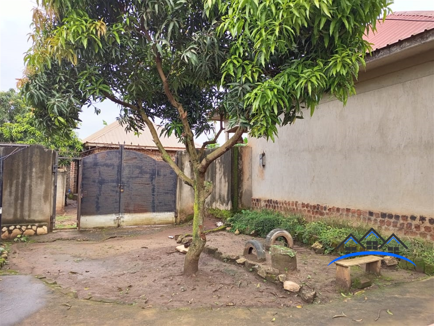 Bungalow for sale in Gayaza Wakiso