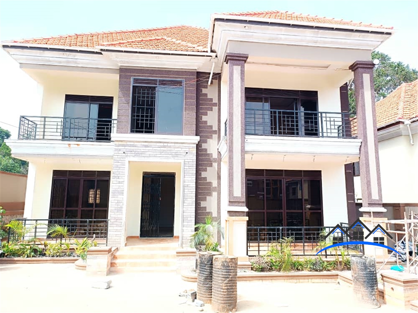 Mansion for sale in Kisaasi Kampala