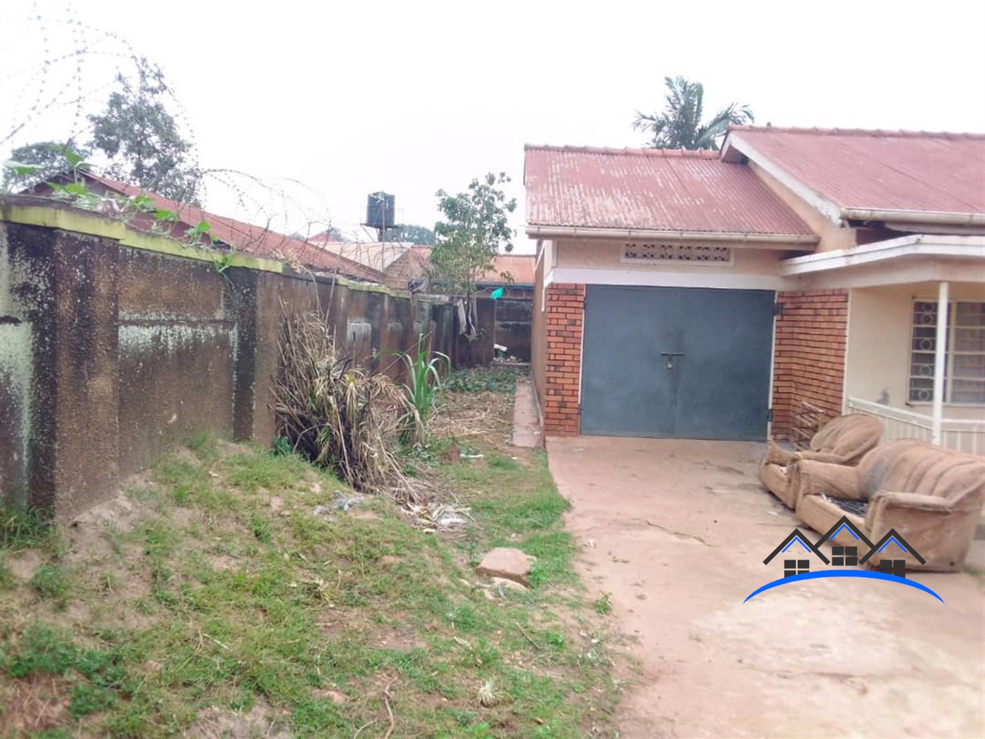 Bungalow for sale in Zana Wakiso