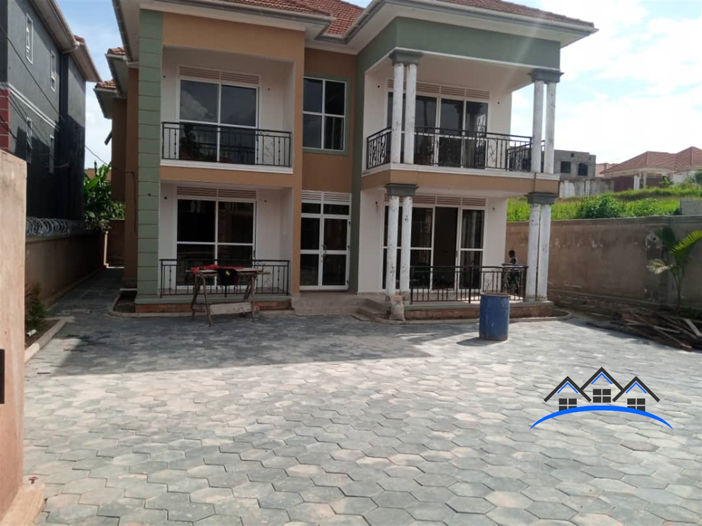 Duplex for sale in Kira Wakiso