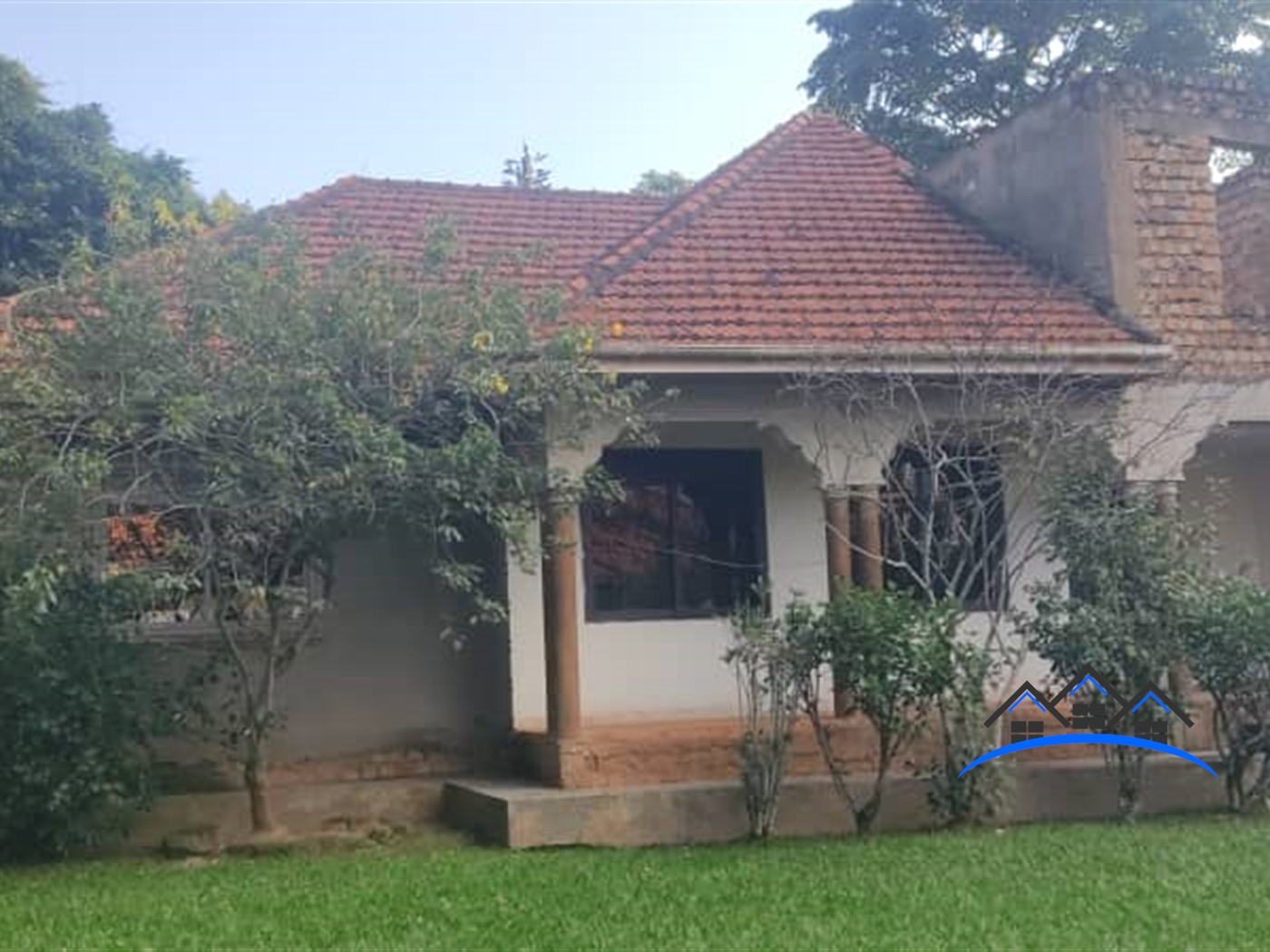 Bungalow for sale in Kiwaatule Kampala