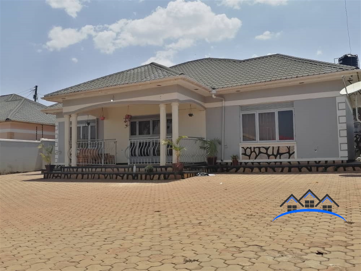 Bungalow for sale in Kulambilo Kampala