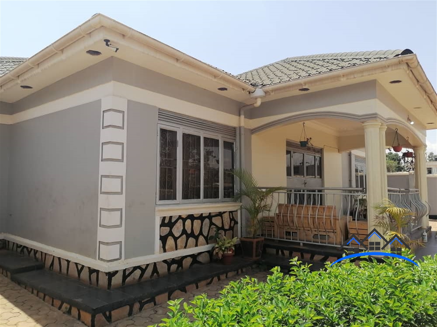 Bungalow for sale in Kulambilo Kampala