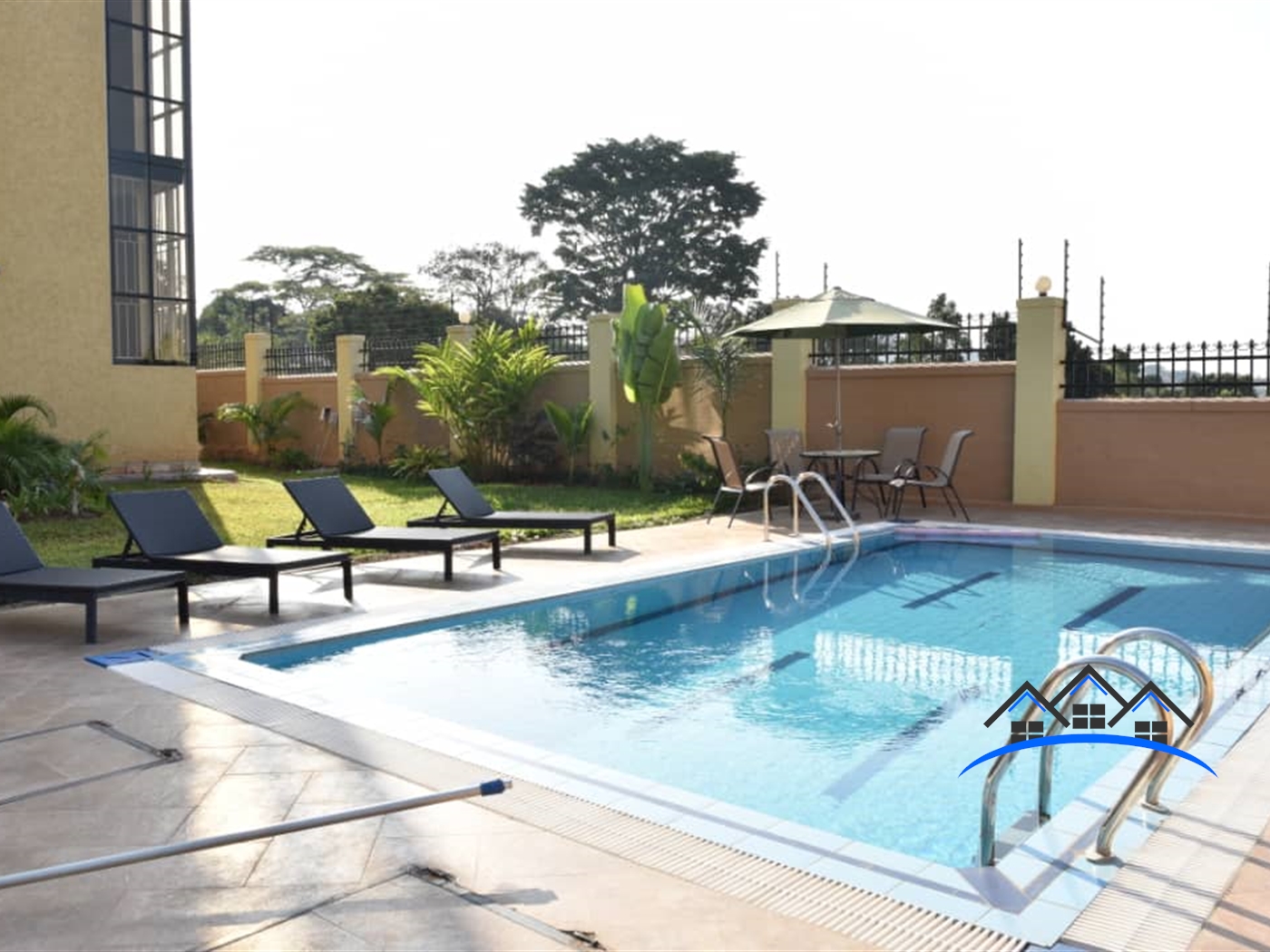 Mansion for sale in Munyonyo Kampala