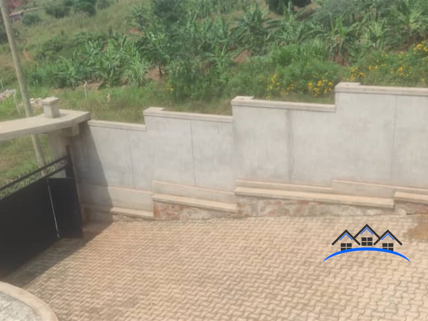 Bungalow for sale in Kitende Wakiso