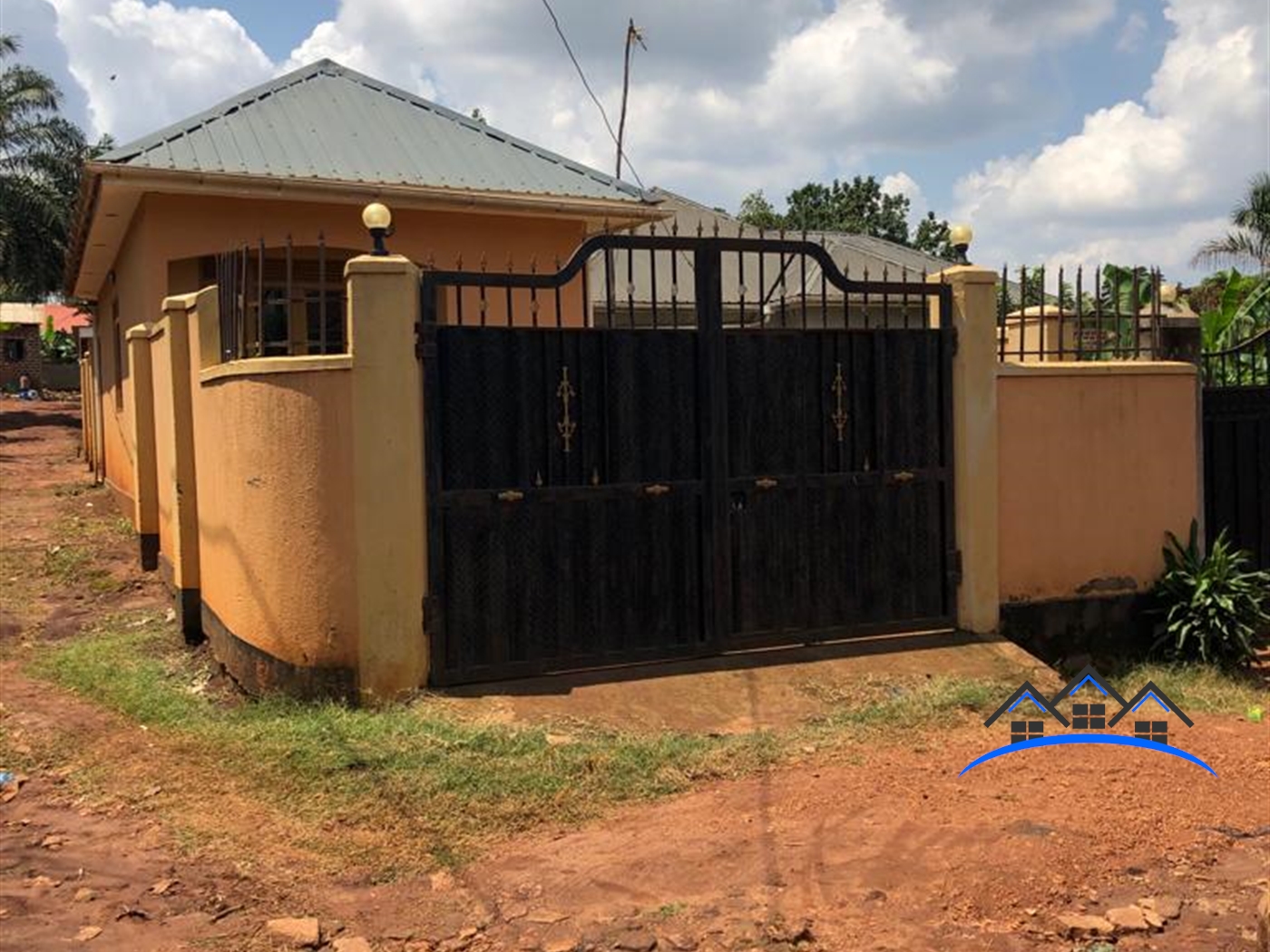 Bungalow for sale in Seguku Wakiso