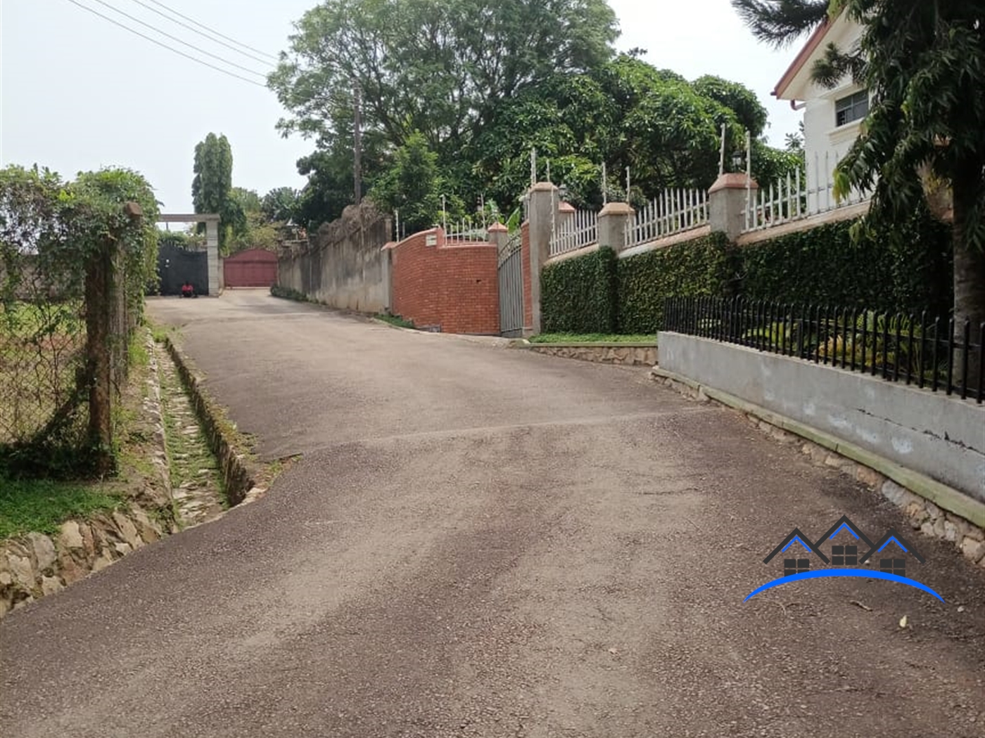 Residential Land for sale in Mutungo Kampala