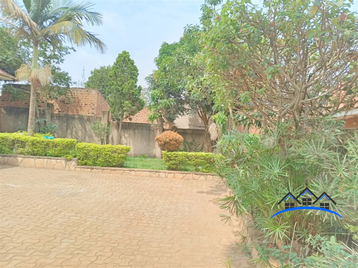 Bungalow for sale in Bweyogerere Wakiso