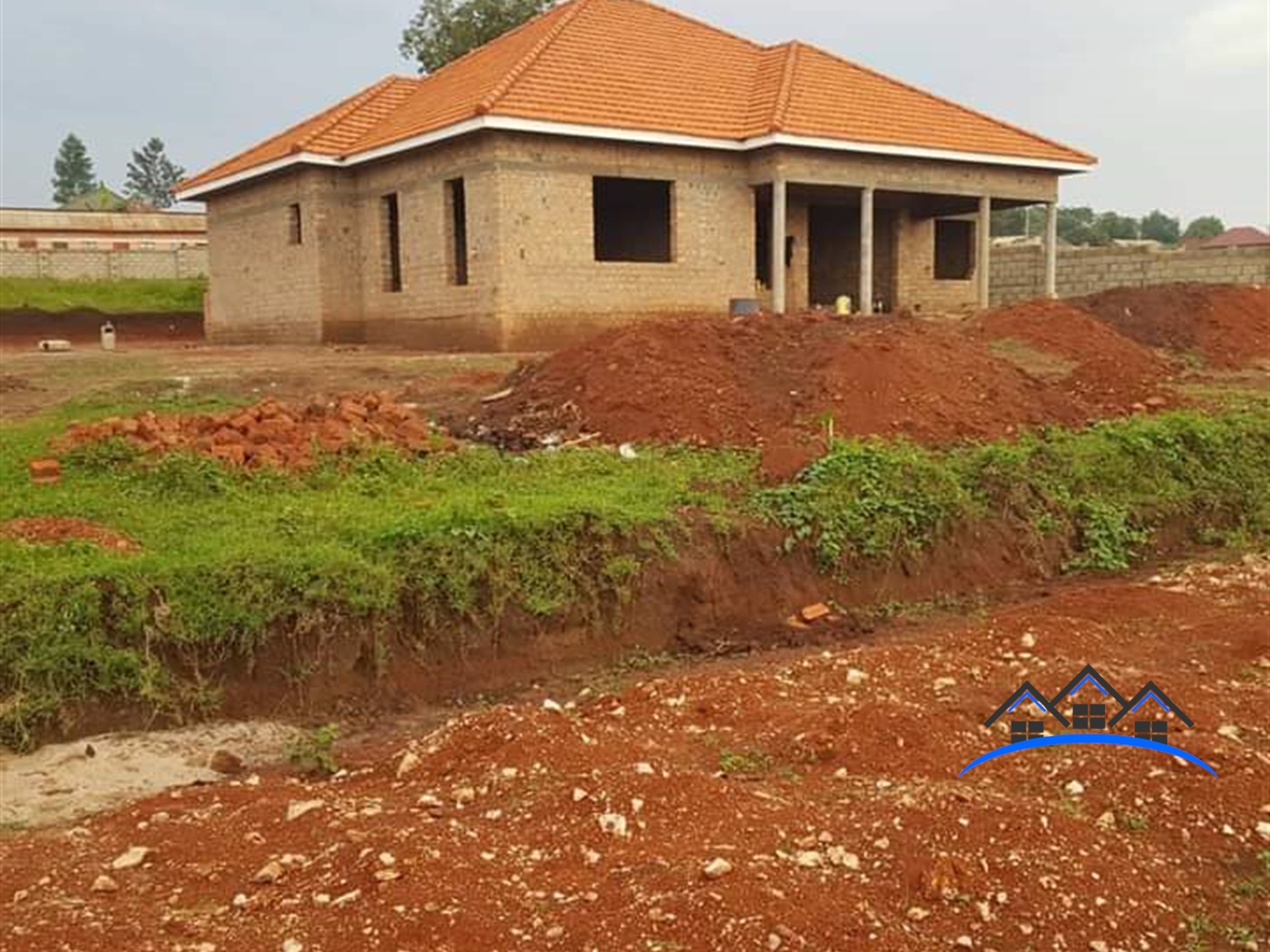 Shell House for sale in Gayaza Wakiso