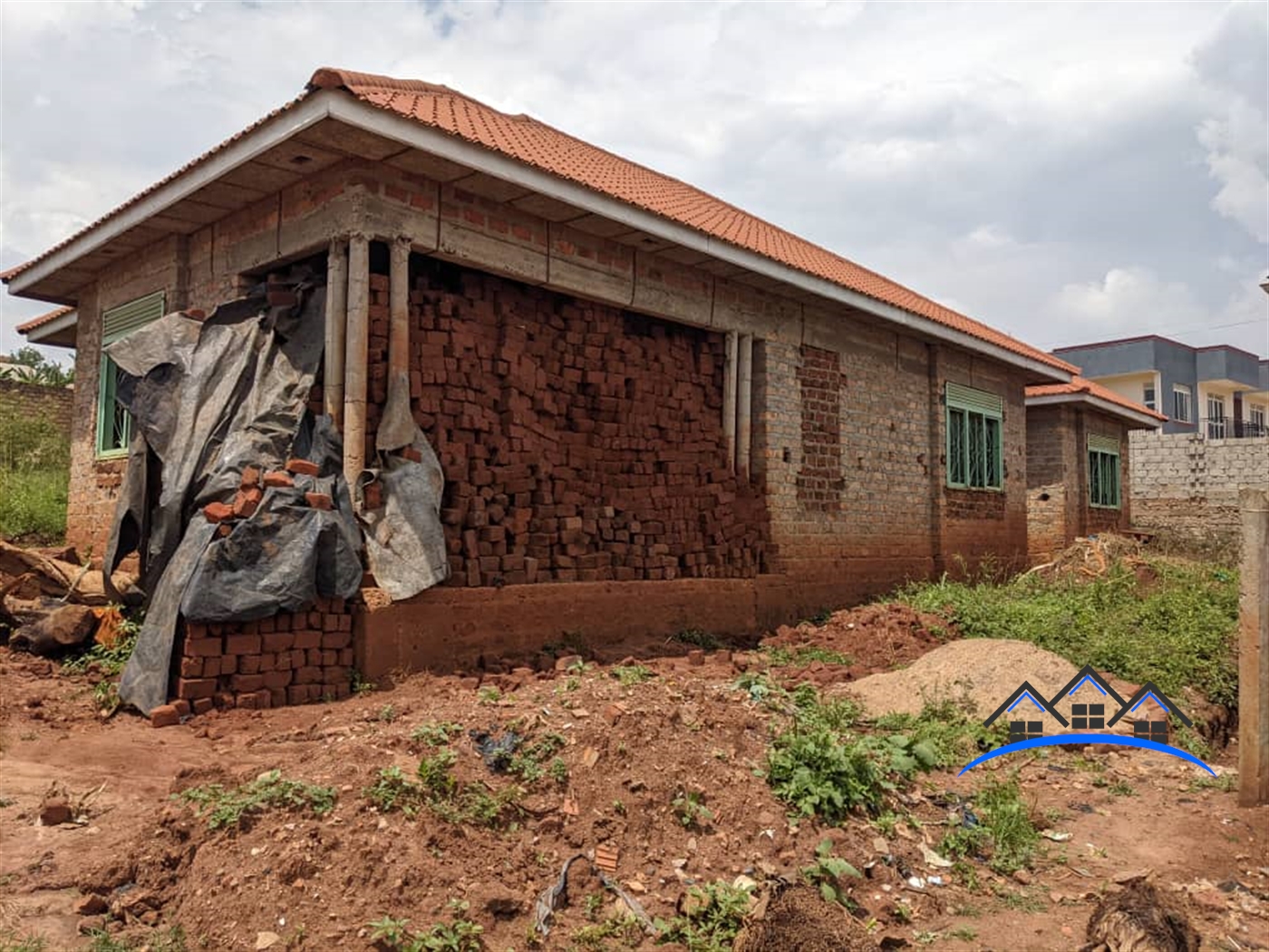 Shell House for sale in Kajjansi Wakiso