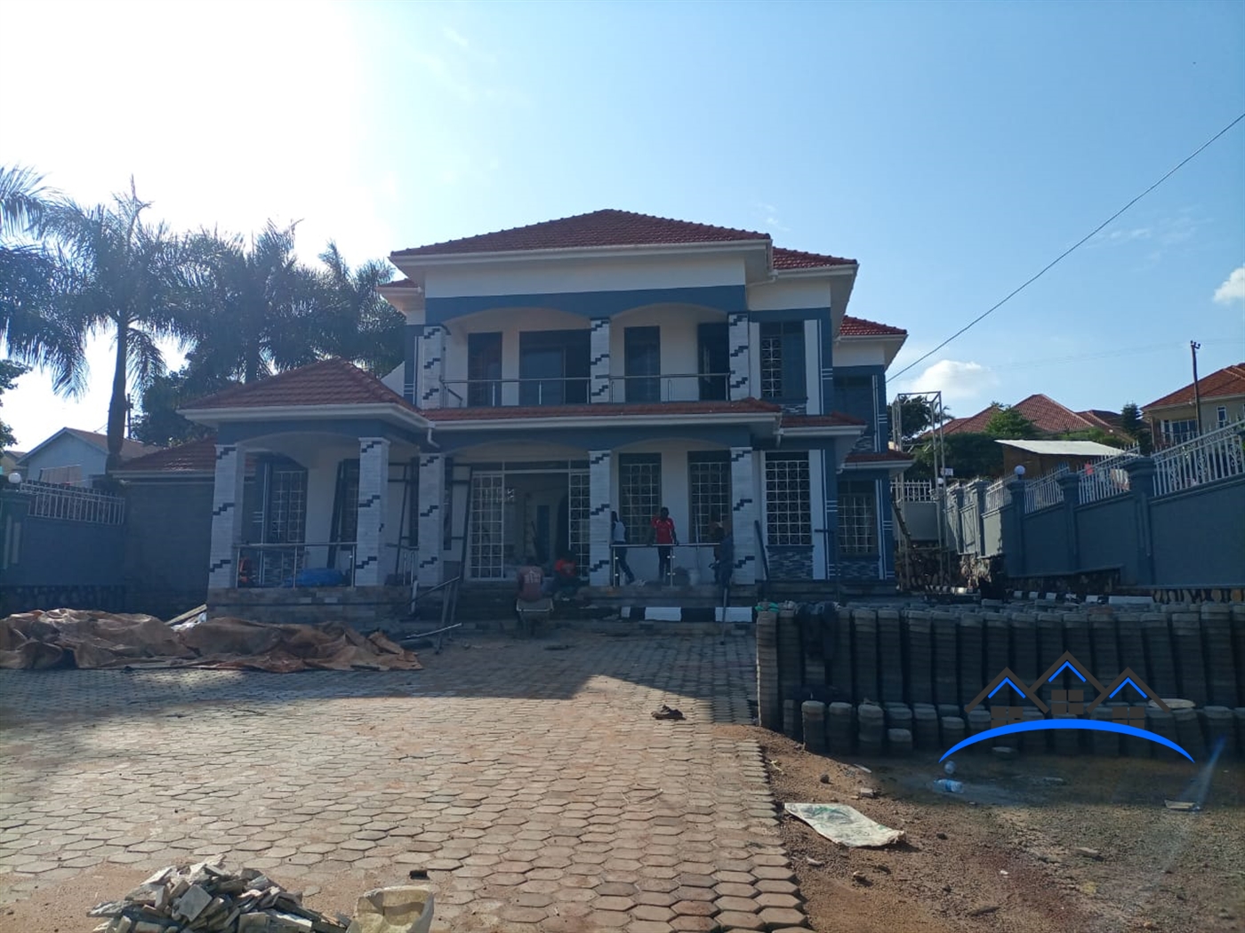 Mansion for sale in Kitende Wakiso