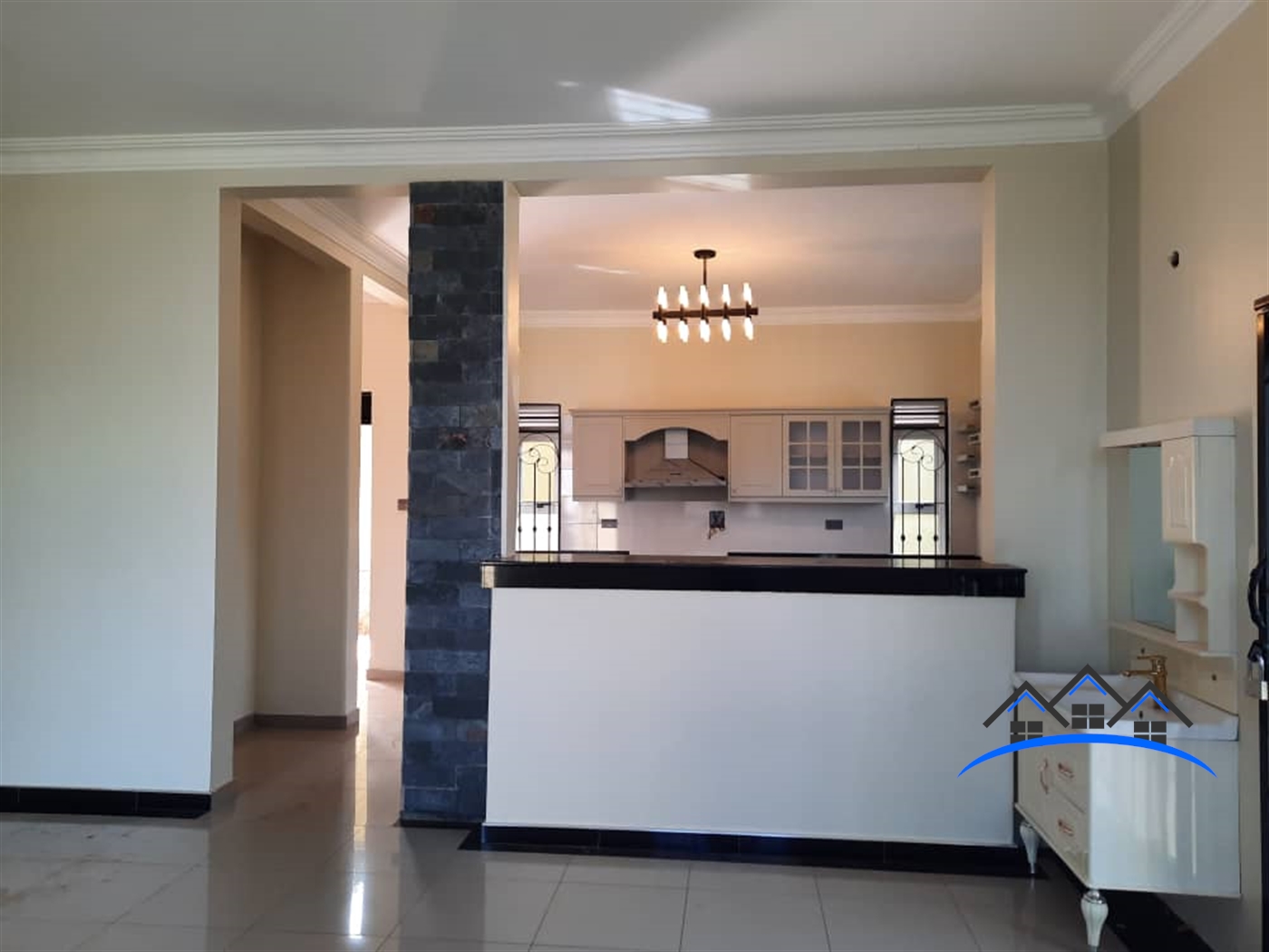 Mansion for sale in Bwebajja Wakiso