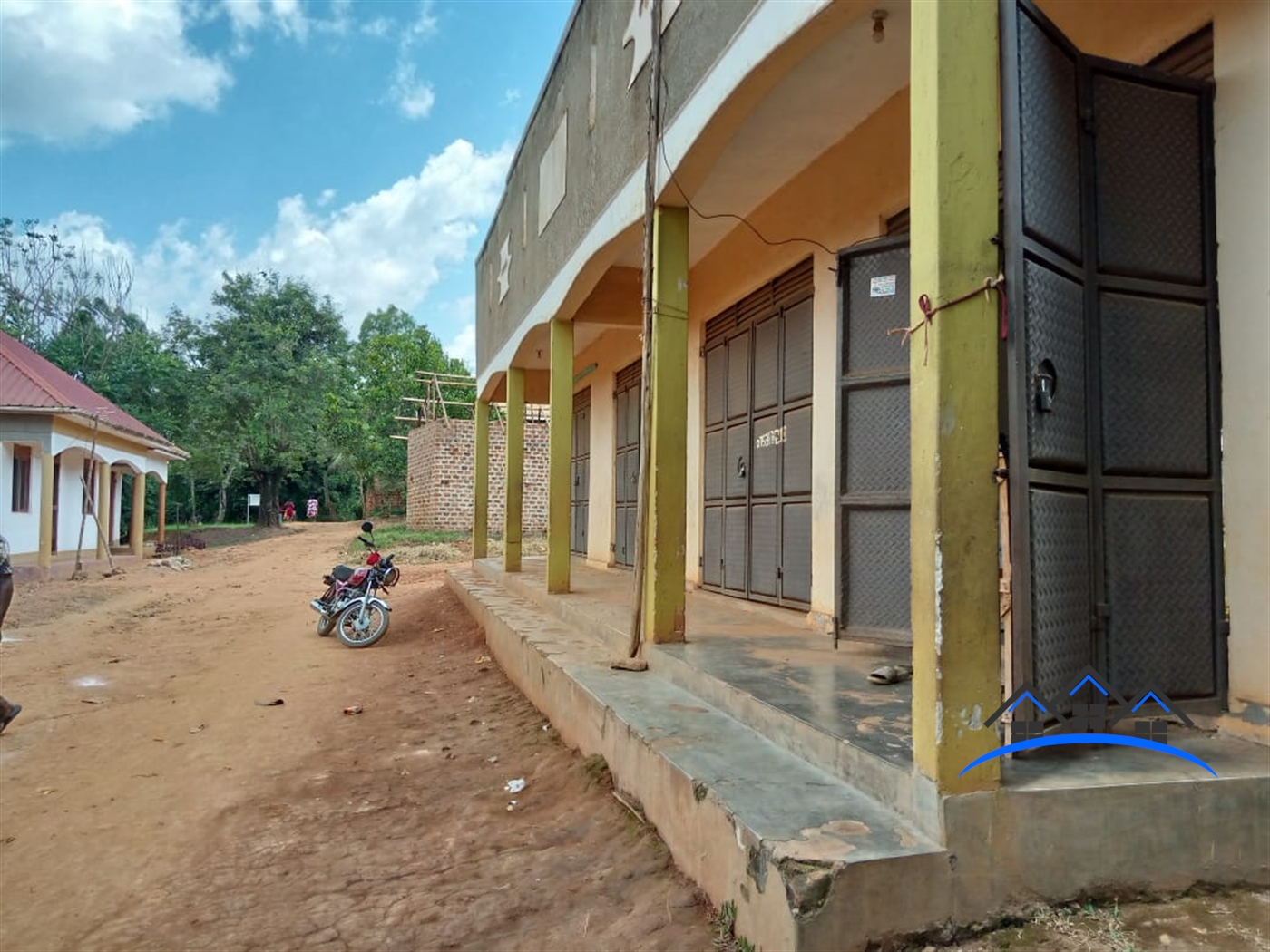 Shop for sale in Kawanda Wakiso