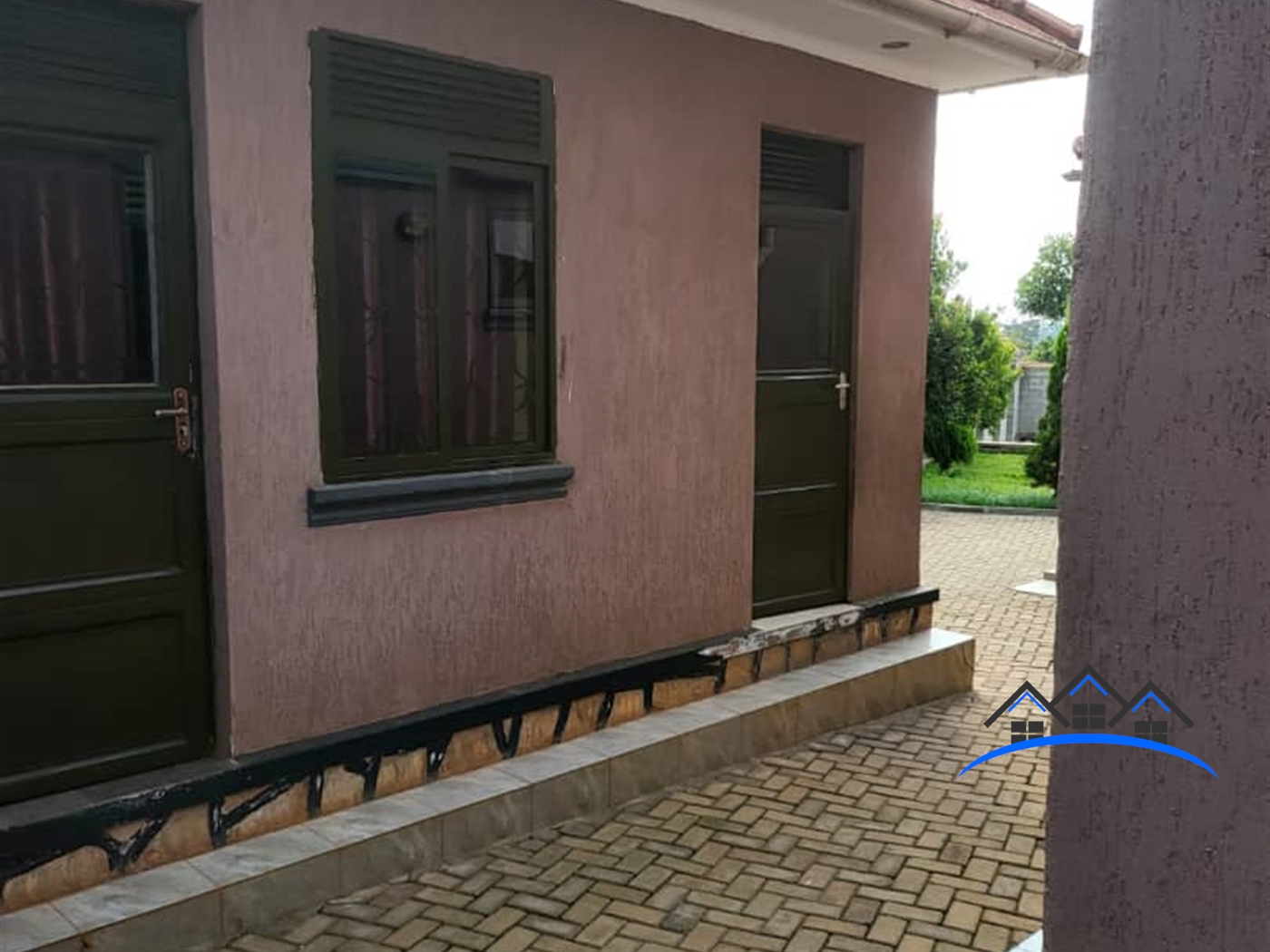 Mansion for sale in Kawempe Wakiso