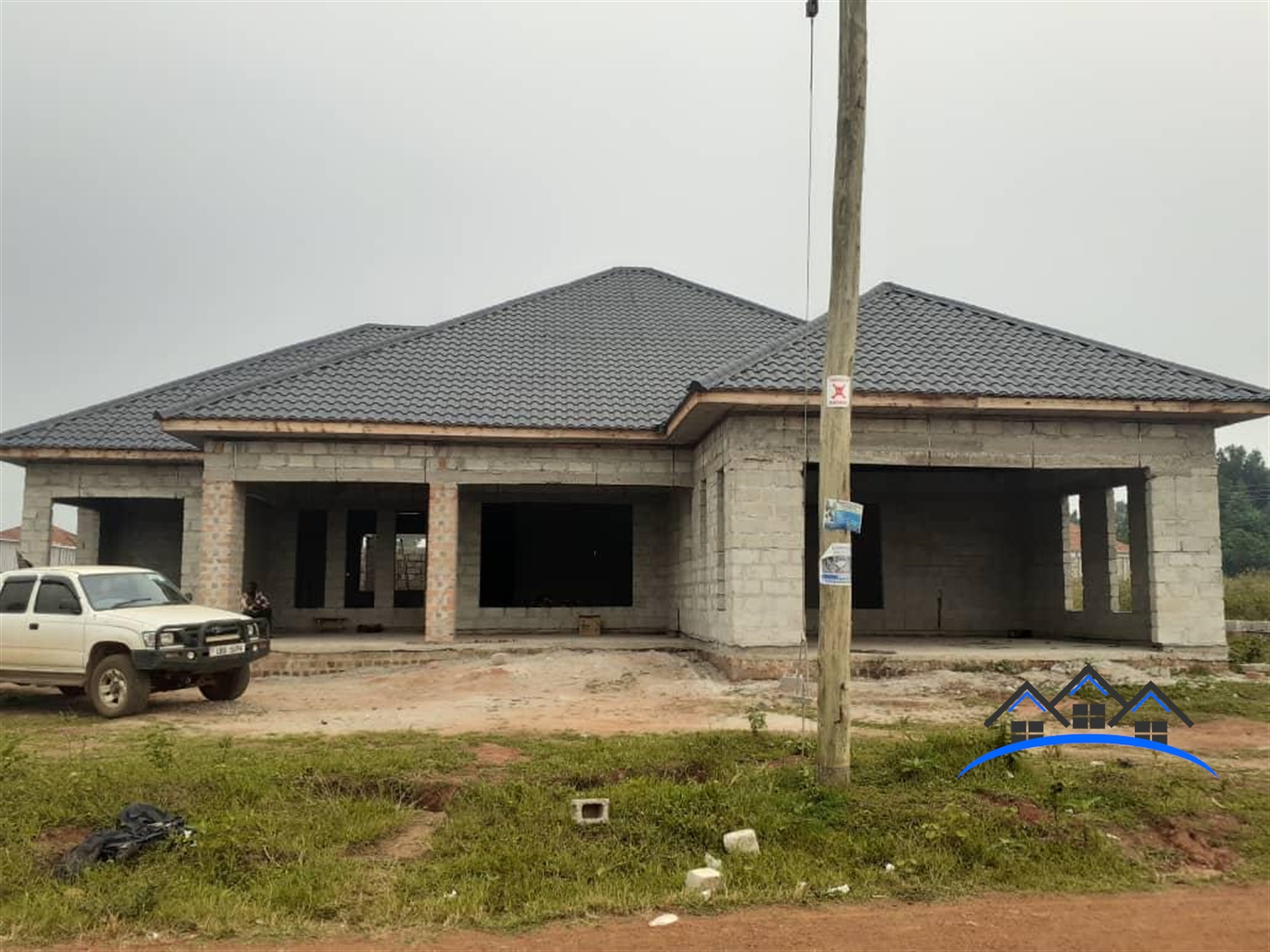 Shell House for sale in AbayitaAbabiri Wakiso