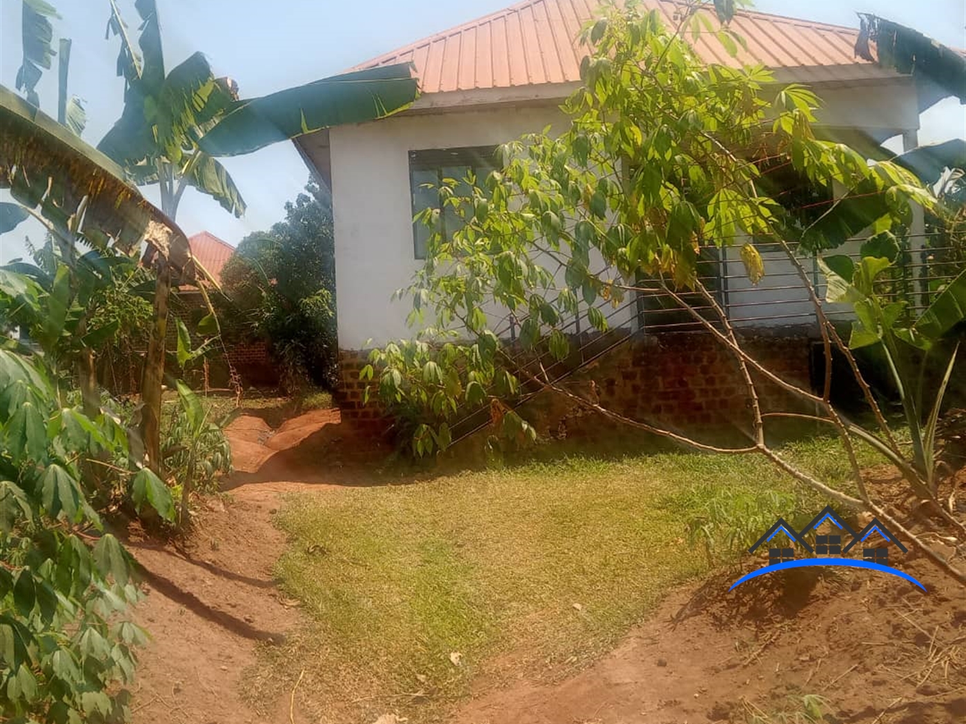 Bungalow for sale in Kigoma Wakiso