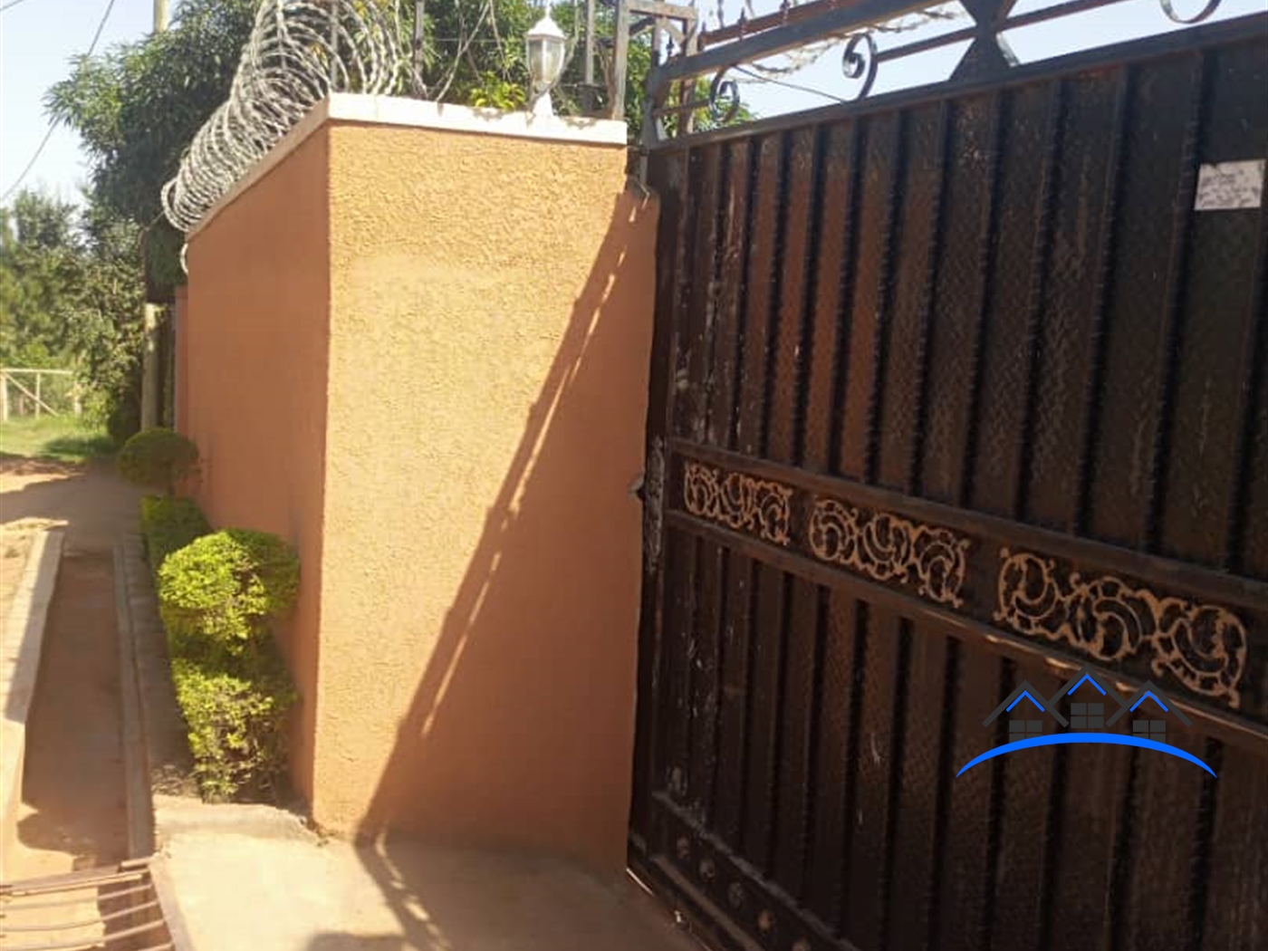 Bungalow for sale in Mbalwa Wakiso