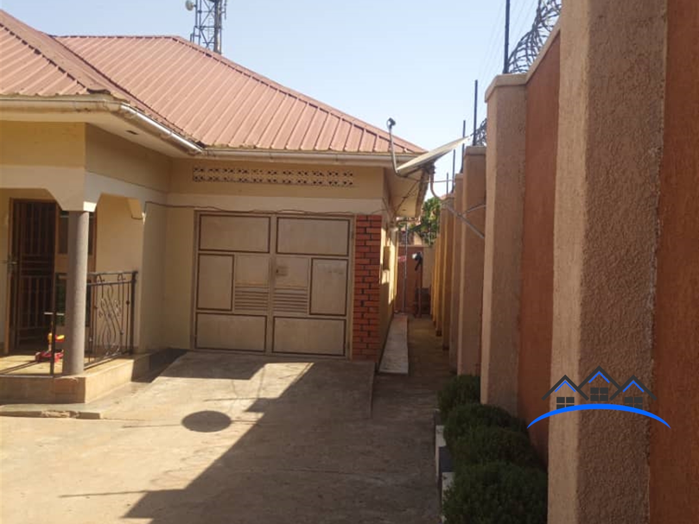 Bungalow for sale in Mbalwa Wakiso