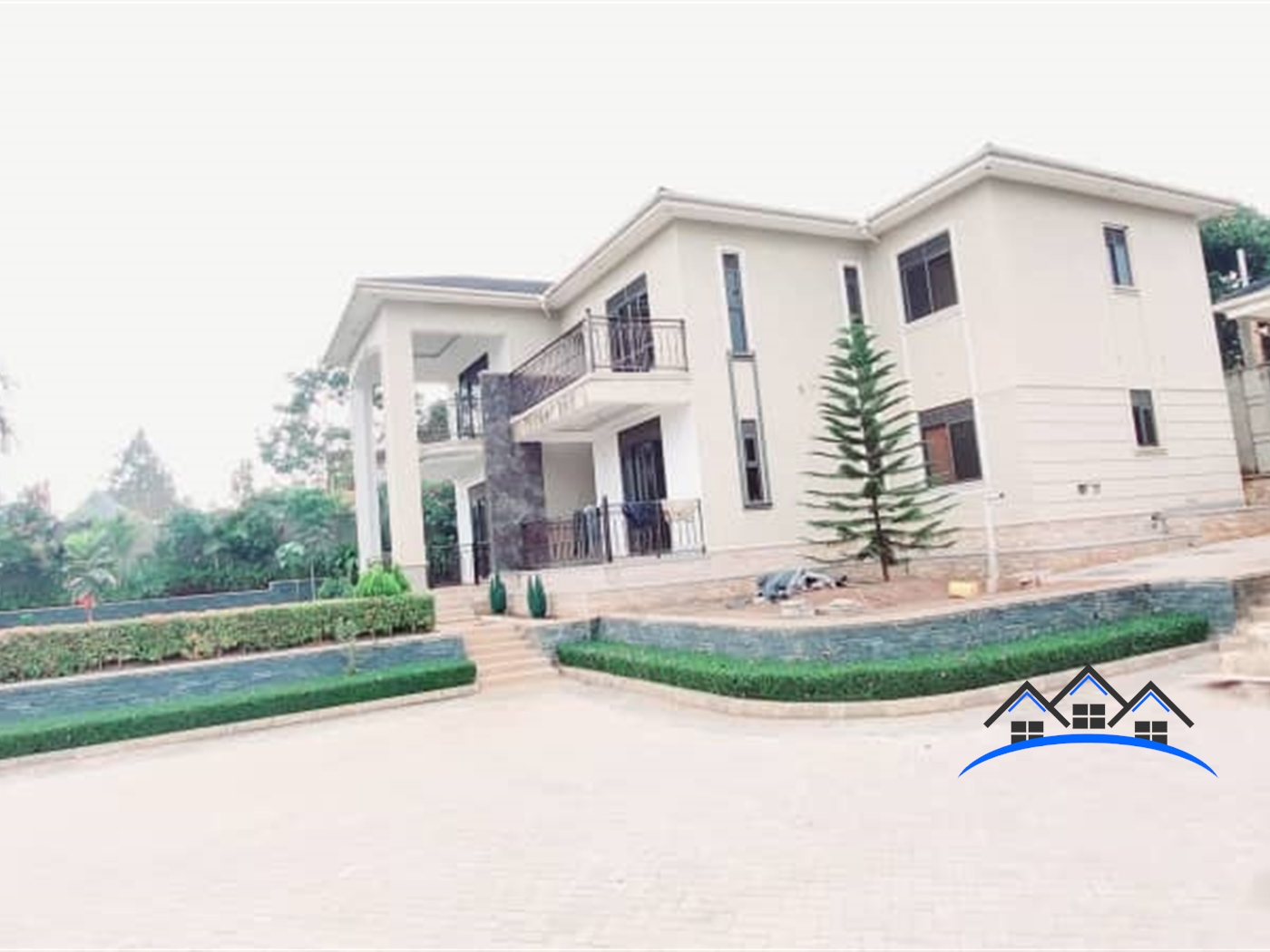 Mansion for sale in Namugongo Wakiso