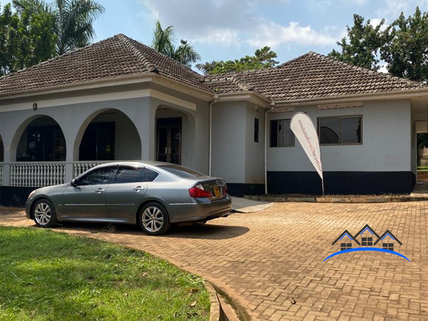 Bungalow for sale in Muyenga Kampala