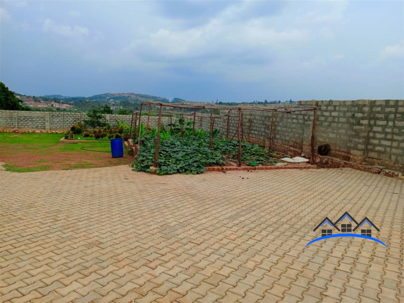 Bungalow for sale in Nkoowe Wakiso