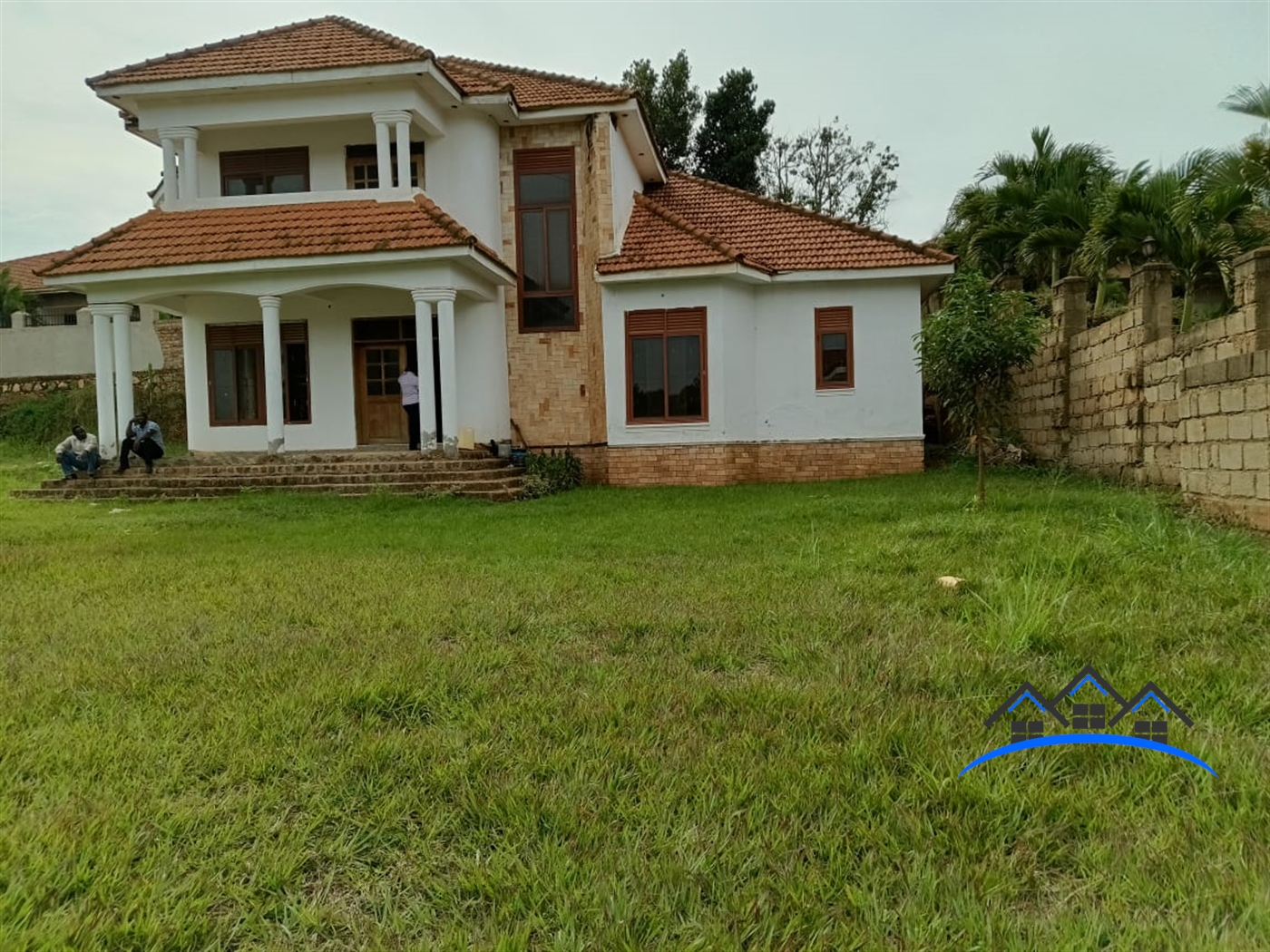 Mansion for sale in Buwaate Wakiso