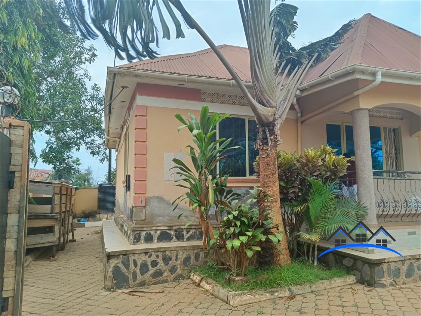 Bungalow for sale in Kira Wakiso