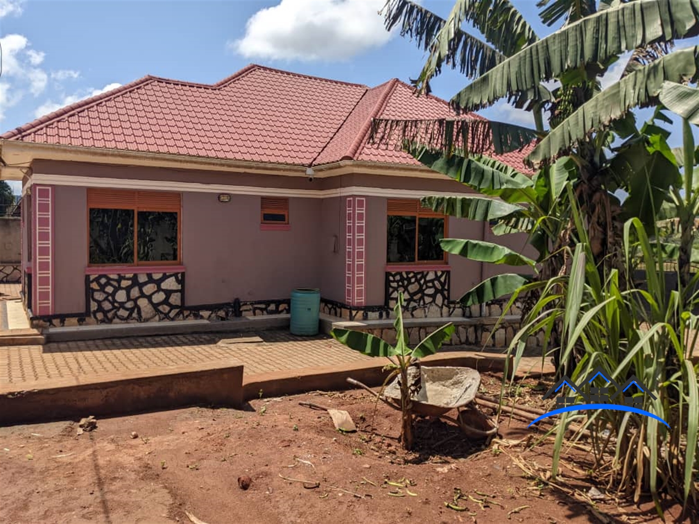 Bungalow for sale in Kitende Wakiso