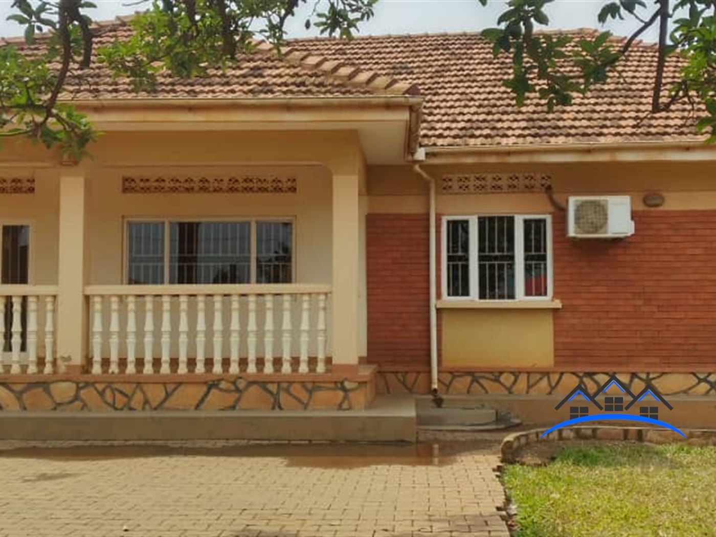 Bungalow for sale in Seeta Mukono