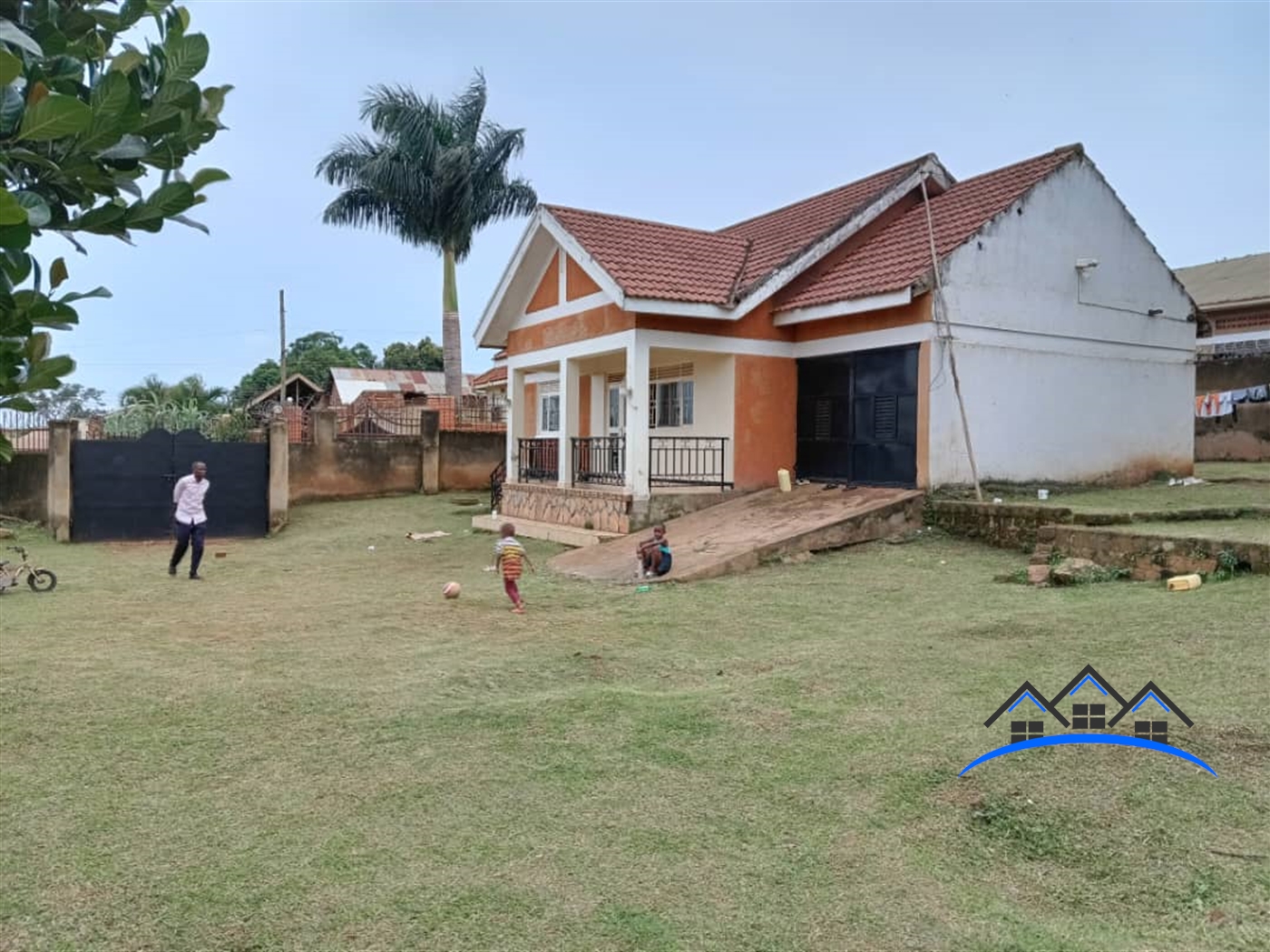 Bungalow for sale in Kansanga Kampala