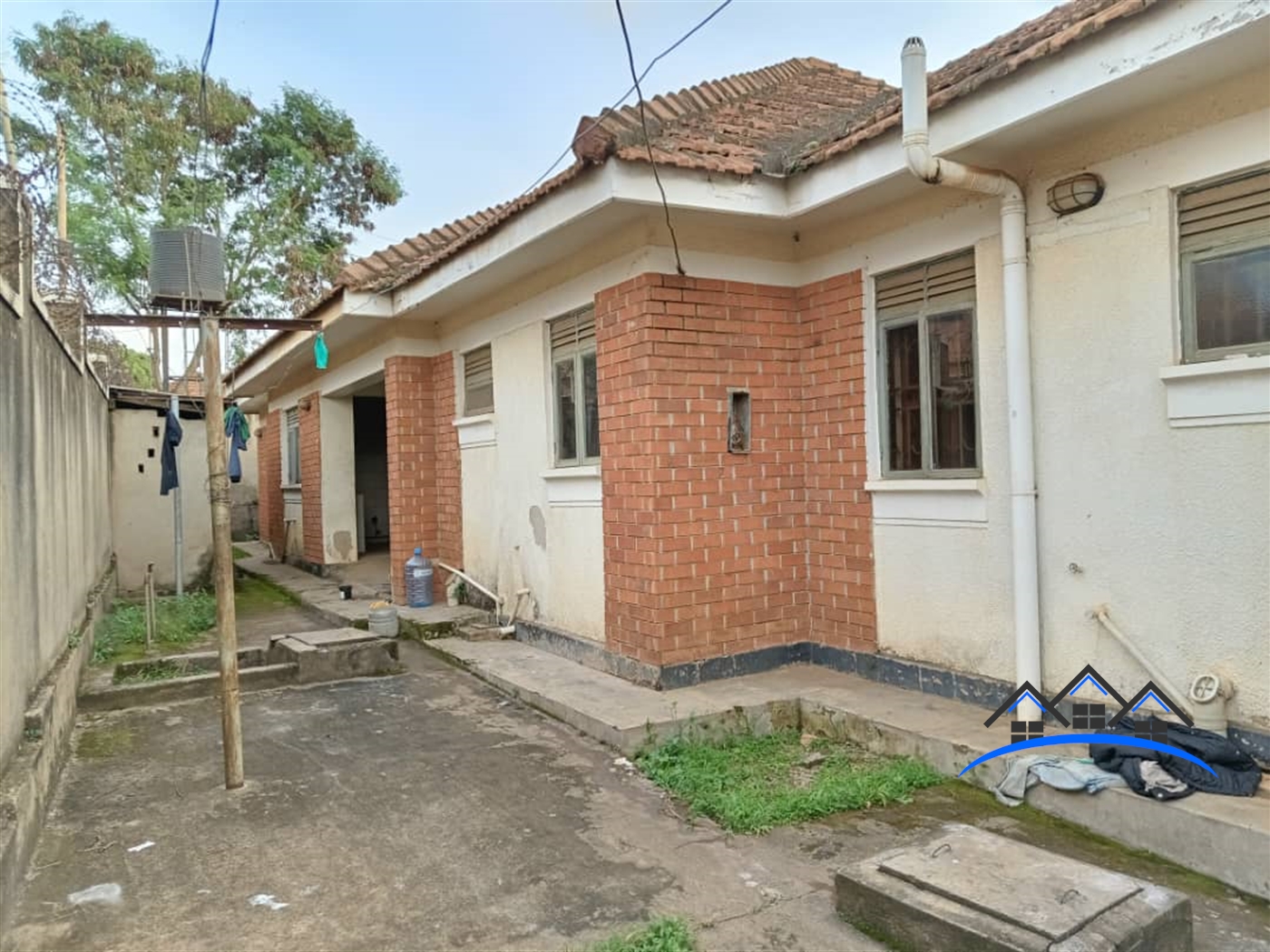 Bungalow for sale in Naalya Wakiso