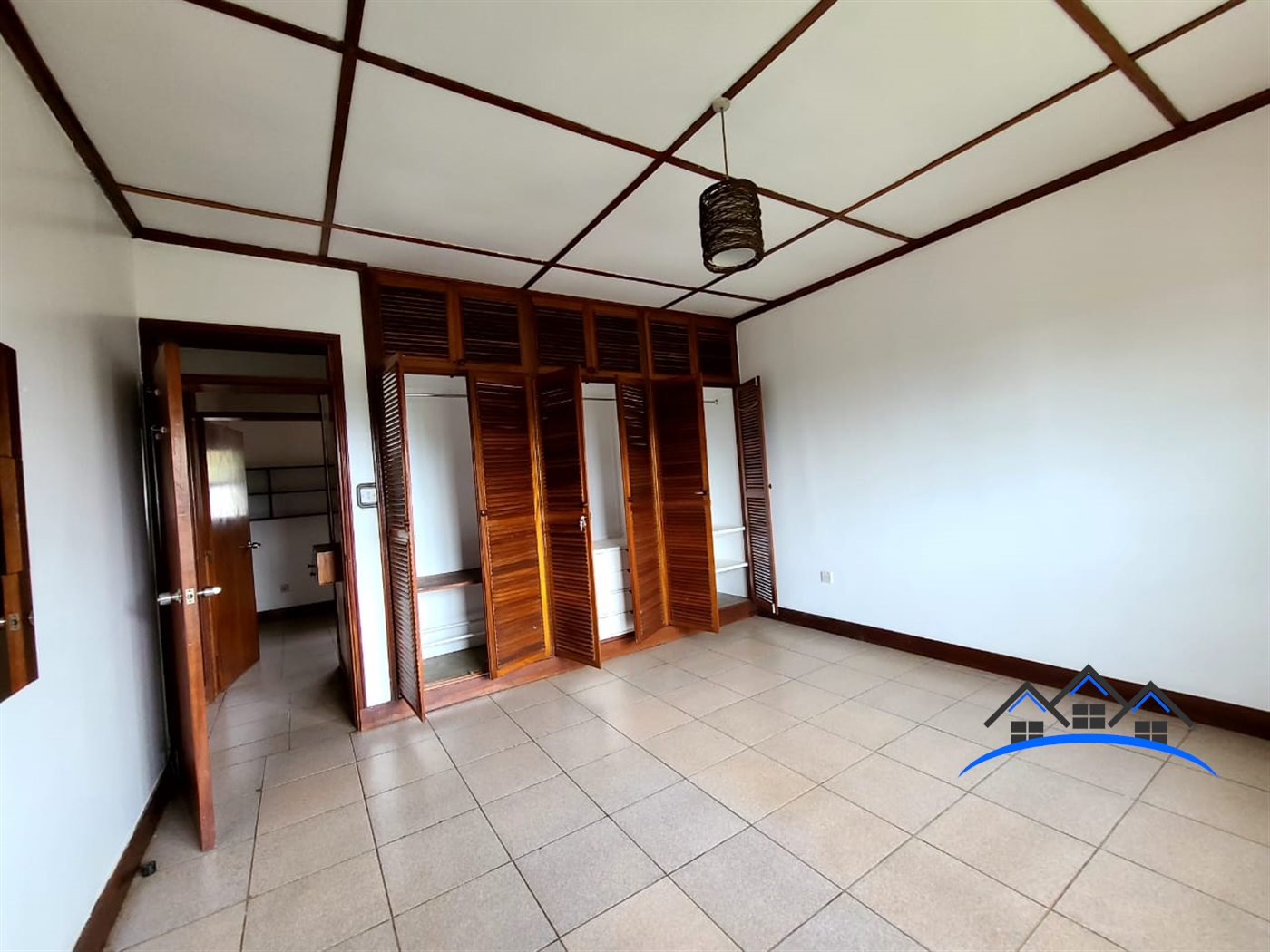 Bungalow for sale in Muyenga Kampala