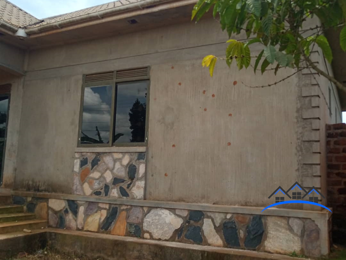 Bungalow for sale in Nakilebe Wakiso