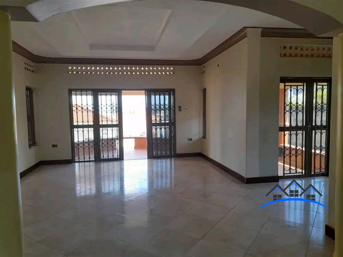 Bungalow for sale in Nakweelo Wakiso