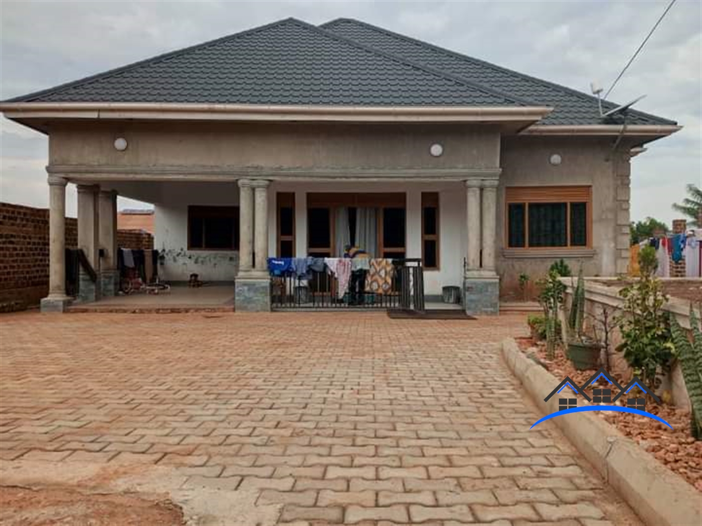 Bungalow for sale in Kitende Wakiso