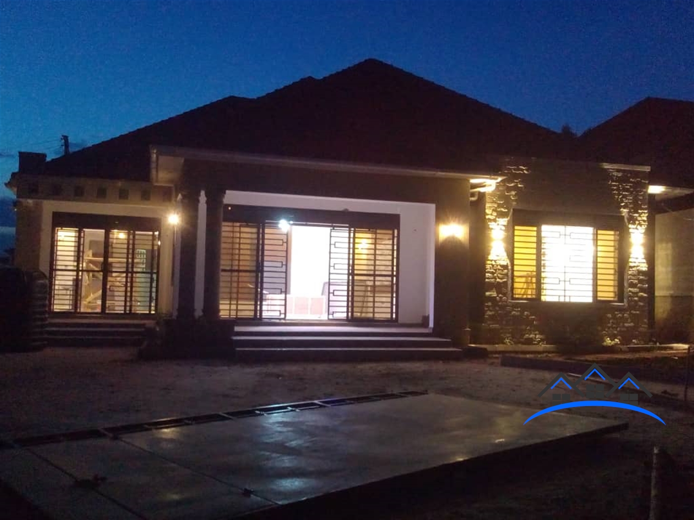 Bungalow for sale in Akright Wakiso