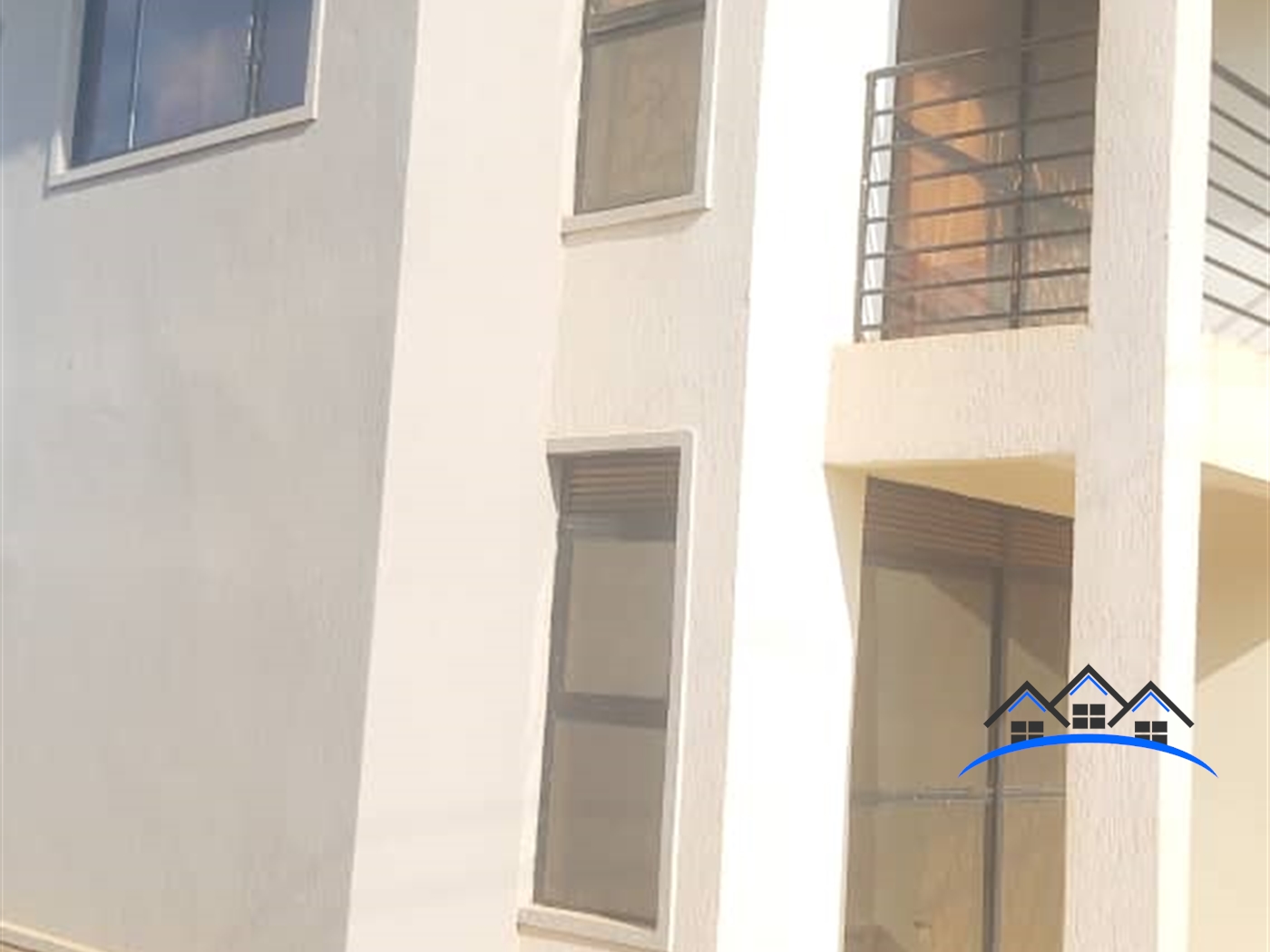 Storeyed house for sale in Kitovu Wakiso