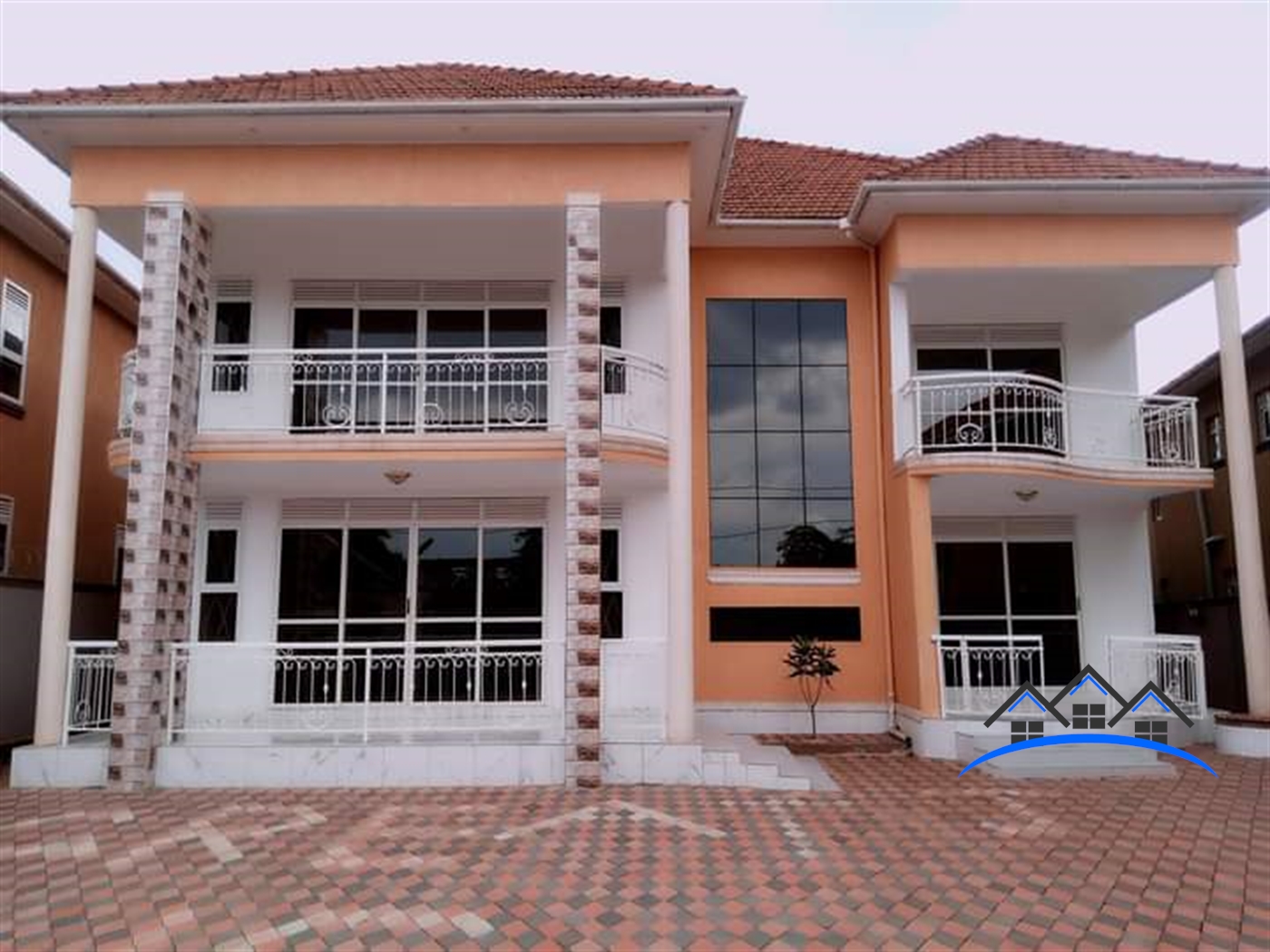 Storeyed house for sale in Mamerito Wakiso