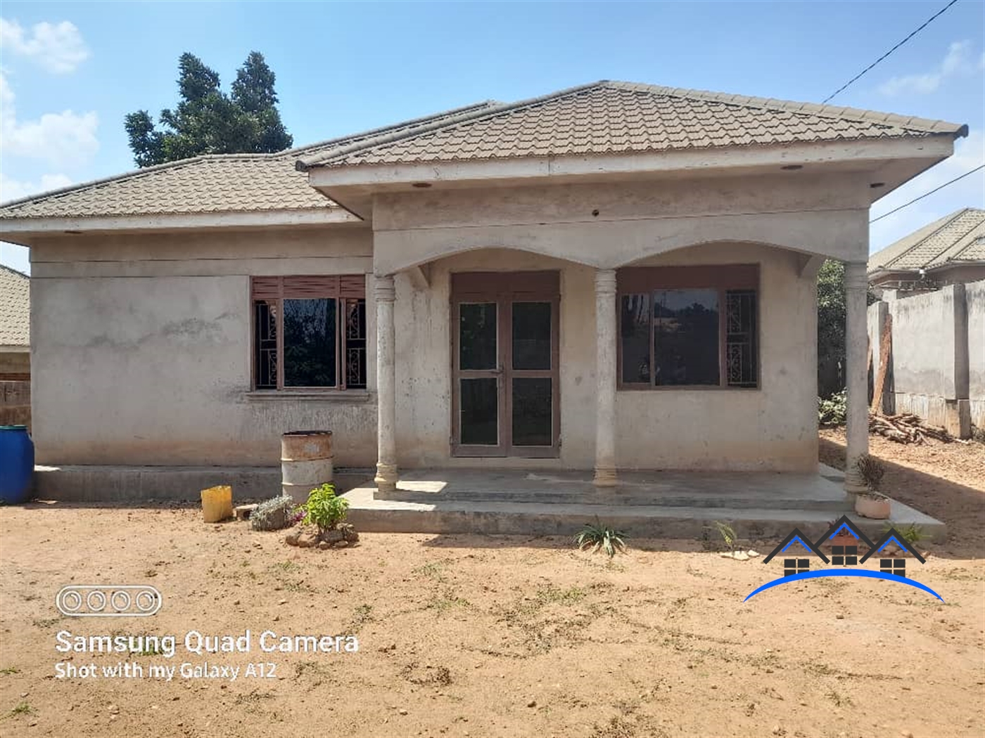 Bungalow for sale in Nakweelo Wakiso