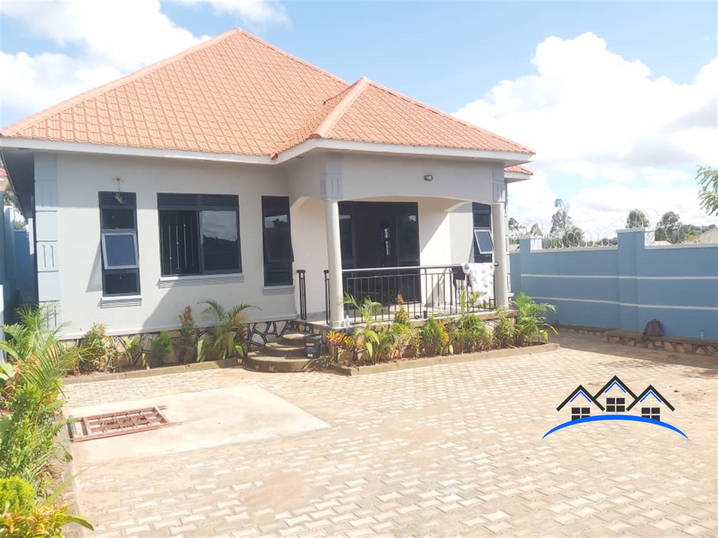 Bungalow for sale in Kitende Wakiso