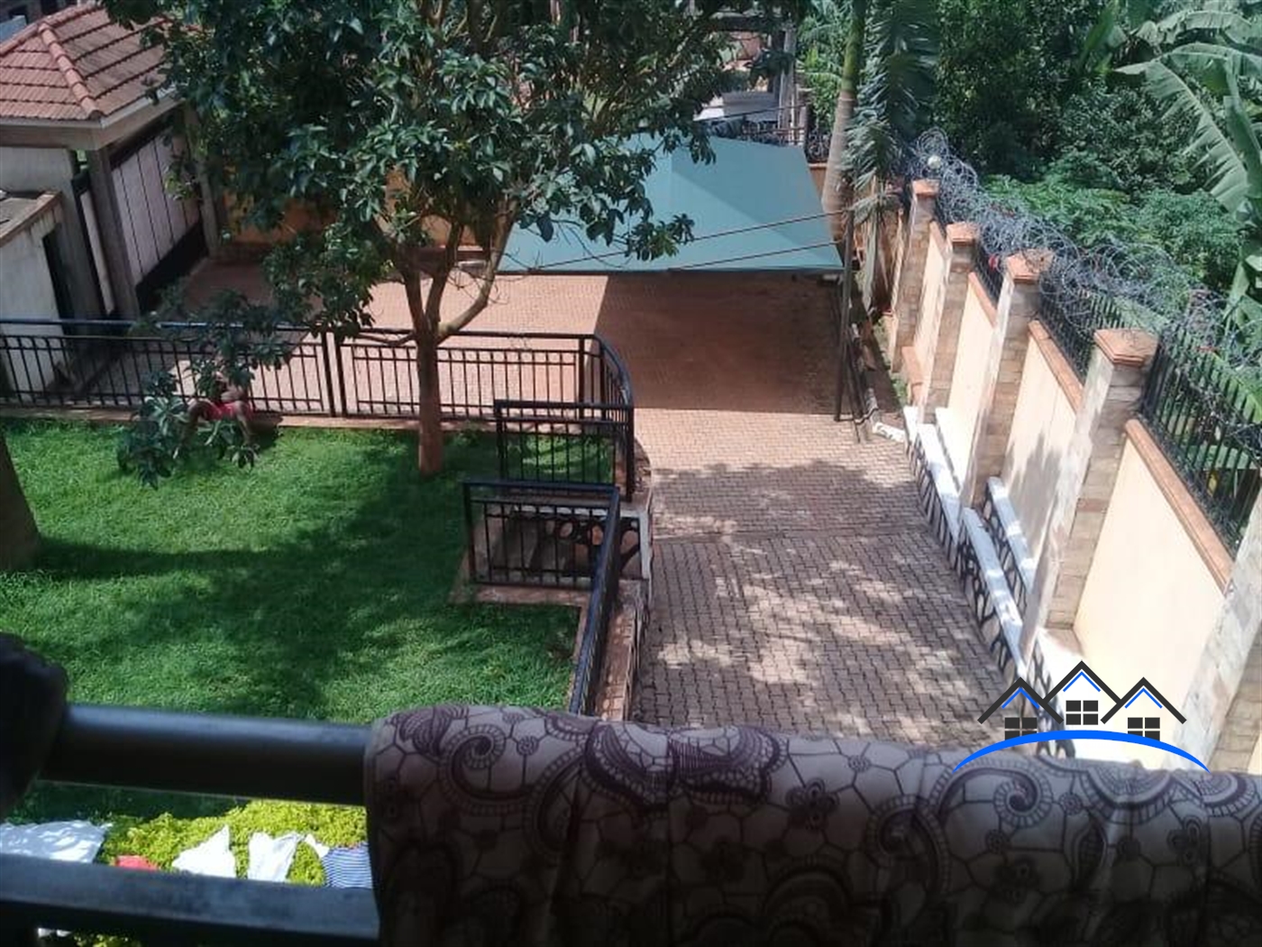 Villa for sale in Komamboga Kampala