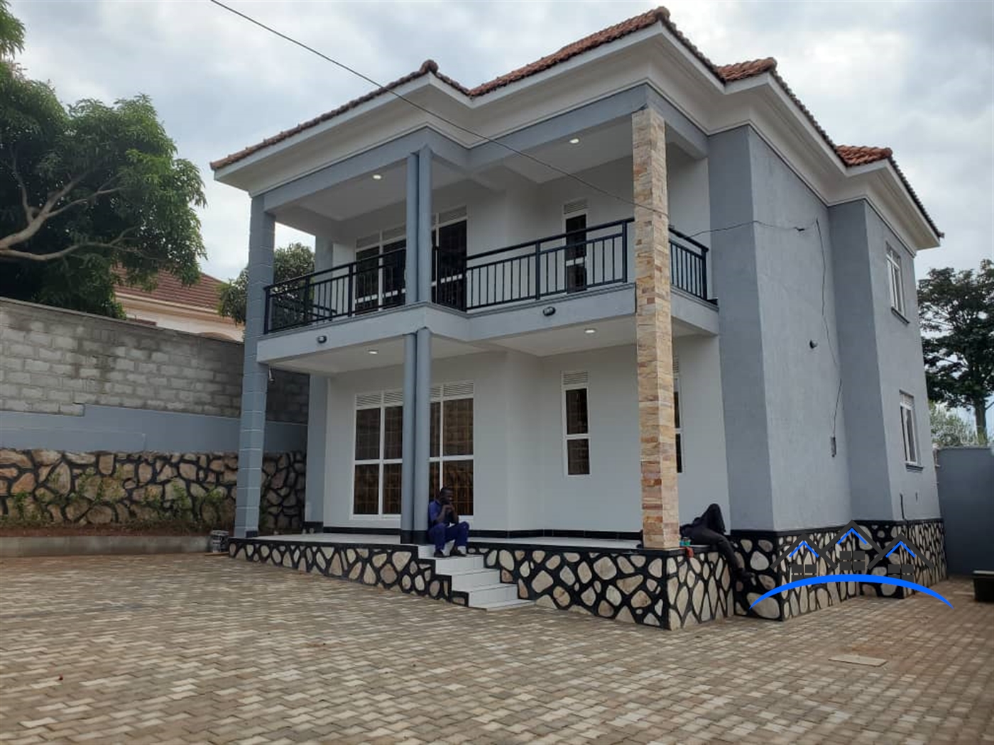 Storeyed house for sale in Kitende Wakiso