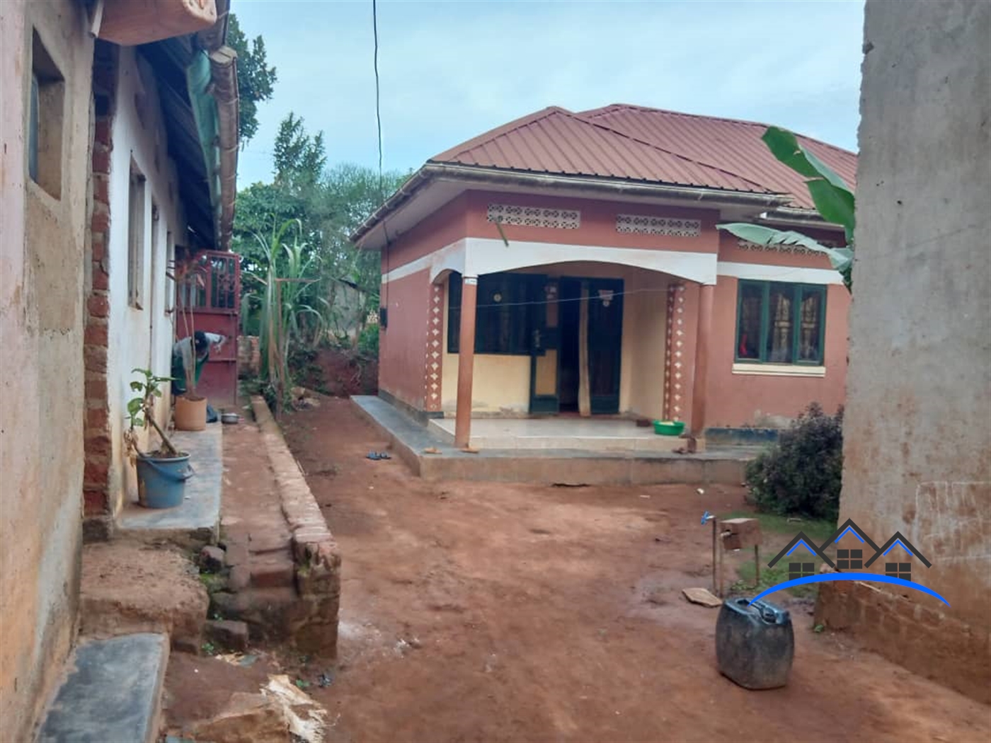 Bungalow for sale in Kawempe Kampala