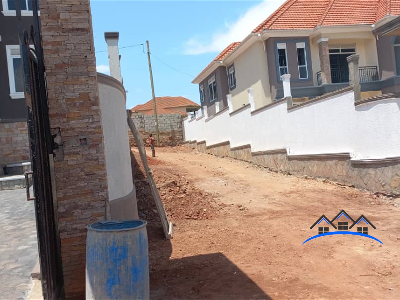 Mansion for sale in Kiggo Wakiso