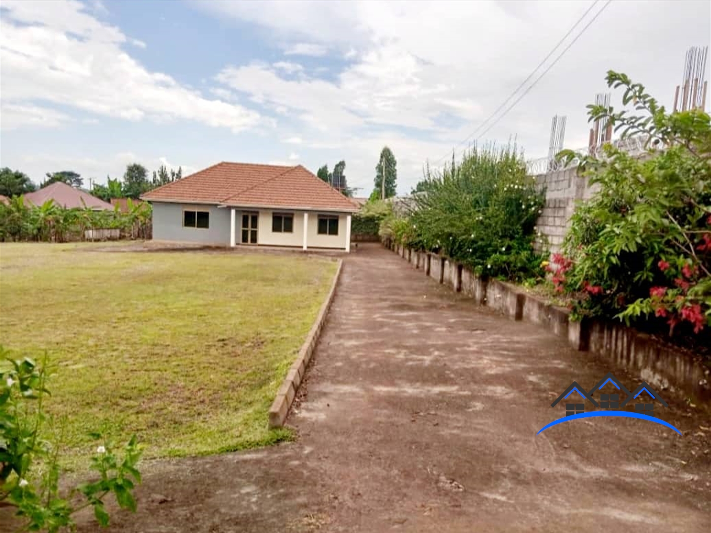 Bungalow for sale in Bwebajja Wakiso