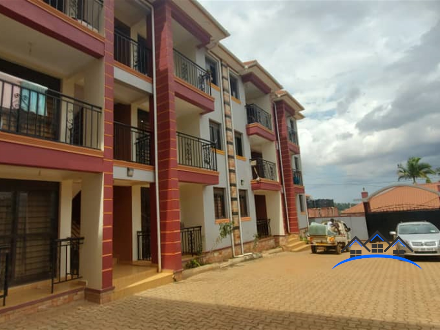 Storeyed house for sale in Munyonyo Kampala