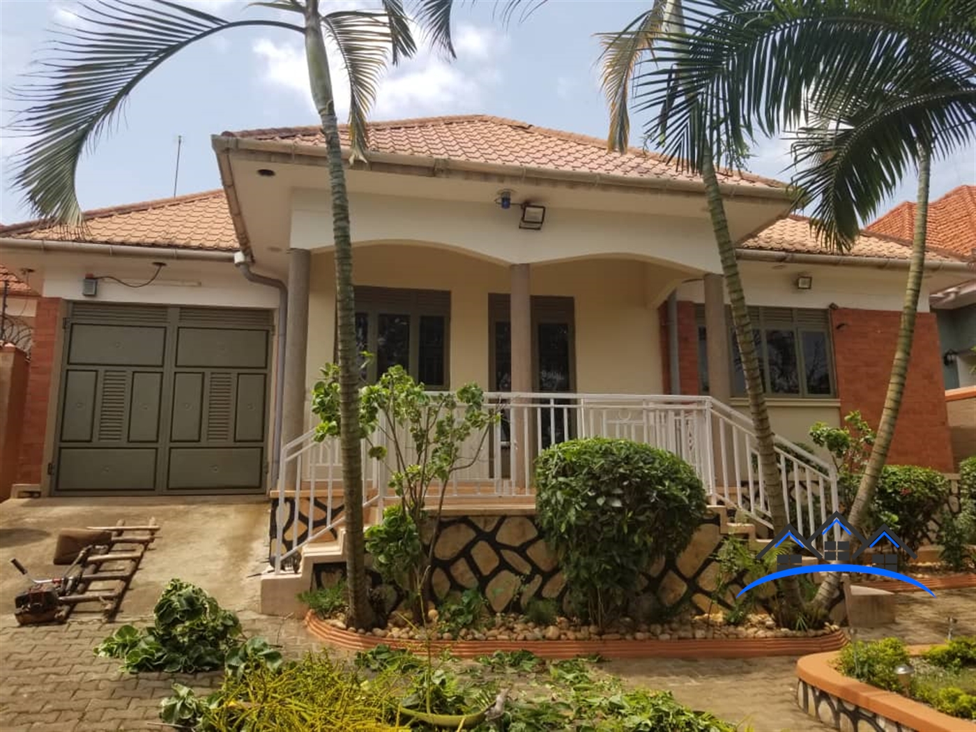 Mansion for sale in Banda Wakiso